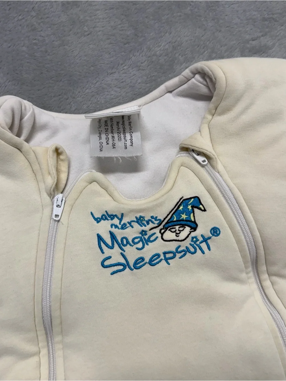 Baby Merlin's Magic Sleepsuit Cream Small Size 3-6 Months 12-18 lbs Cotton